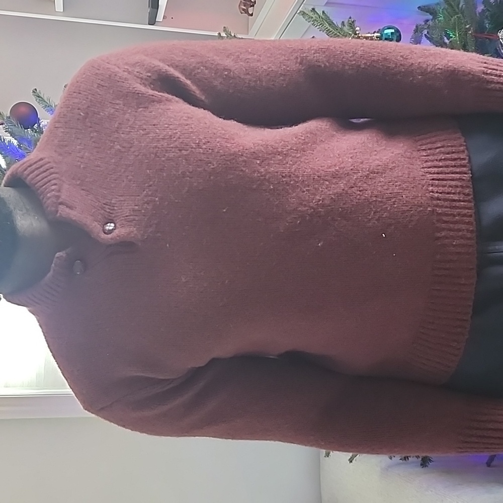 Maroon L.L. Bean Knitted Sweater